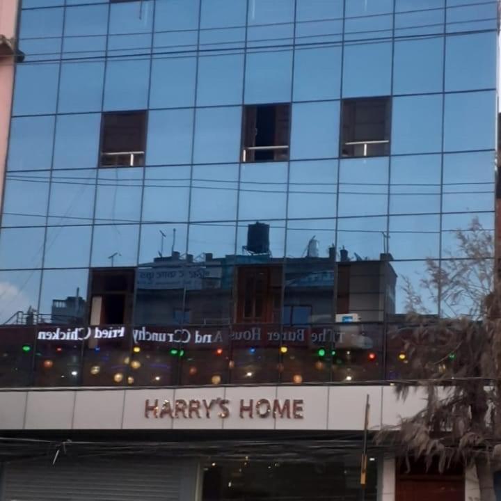 Harry'S Home Kathmandu Esterno foto